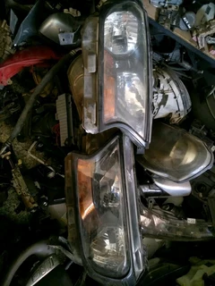 Ford ranger t7 headlights