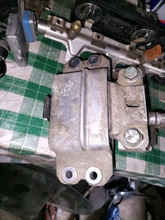 Golf5/a3 gearbox mounting