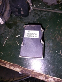 Polo bujwa 9n abs pumps