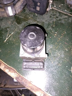 Polo bujwa 9n abs pumps