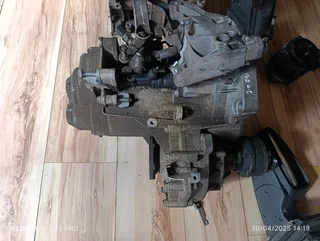 Audi A3 2.0FSI 6 speed gearbox Golf 5 2.0 FSI gearbox