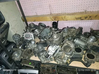 Various types of throttles available