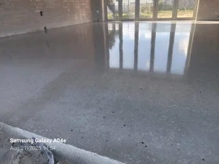 We do concrete grinding and polishing floors and countertops.