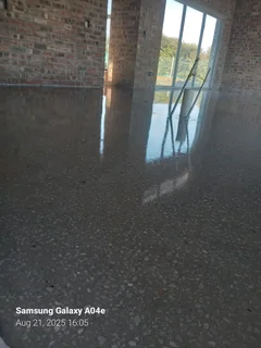 We do concrete grinding and polishing floors and countertops.