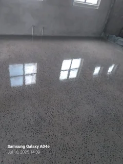 We do concrete grinding and polishing floors and countertops.
