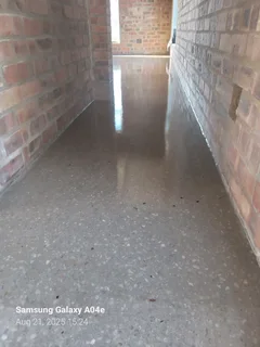 We  make your home offices garages driveways and warehouses with our morden decorative concrete floo