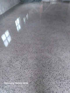 We  make your home offices garages driveways and warehouses with our morden decorative concrete floo