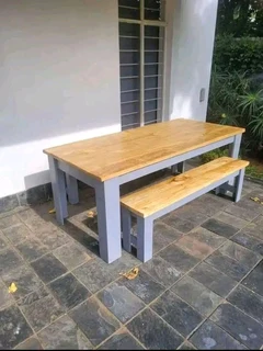 8 seater dinning table available
