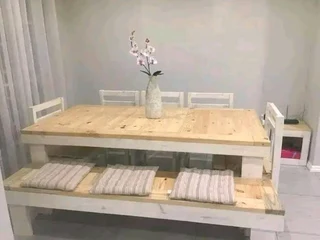 8 seater dinning table available