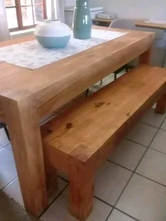 8 seater dinning table available