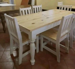 6 seater dinning table with 6 chairs available