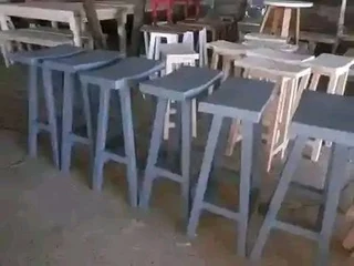 Restaurent bar stools available