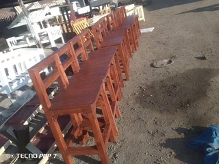 Restaurent bar stools available