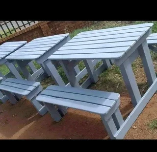 Restaurent bar stools available