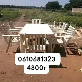 6 seater dinning table with 6 chairs available