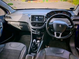 2015 Peugeot 2008 Crossover Active – Compact SUV