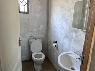 House for sale at Umgababa Emnsinsini