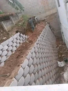 Retaining walls