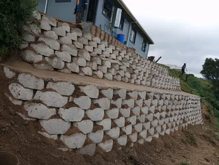 Retaining walls