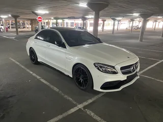 2016 Mercedes-Benz C63S AMG