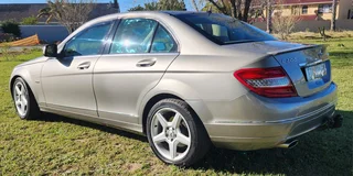 2009 Mercedes-Benz C200