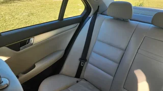 2009 Mercedes-Benz C200