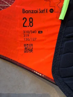WINDSURF GOYA 2.8 M BANZAI SURF, HEAVY DUTY WAVE SAIL (LIKE NEW) R12500