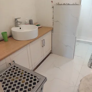 House - Ad posted by pinky mthekethi