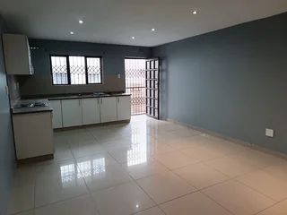 Immaculate Unit in Grandmore Phoenix