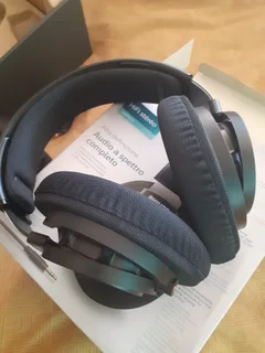 Brand new Phillips SHP9500 open back headphones for sale.