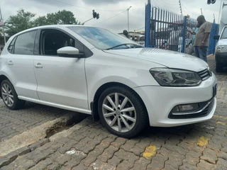 2015 Volkswagen Polo 1.2 TSI Trendline for sale!