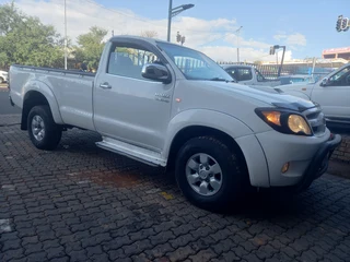 2008 Toyota Hilux 3.0 D-4D R/Body Raider for sale!