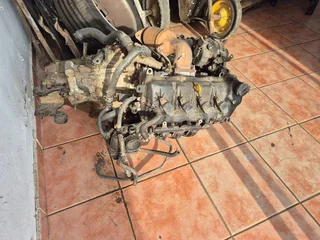 Toyota Etios engine with gearbox