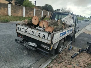 QUICK RESPONDING TREE FELLING **GARDEN REFUSE REMOVAL **YARD CLEANING SERVICES **STUMP REMOVAL