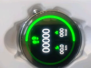 Brand new smarth watch for sale Never be use still in box