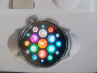 Brand new smarth watch for sale Never be use still in box