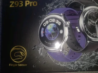 Brand new smarth watch for sale Never be use still in box