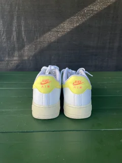 Nike Air Force 1 - Neon Yellow