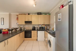 Flatshare / Room to Rent in Royal Ascot (Milnerton)