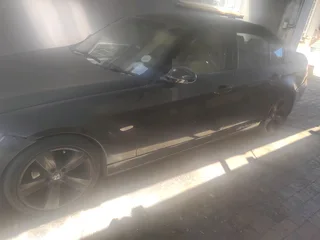 Bmw e90 320i