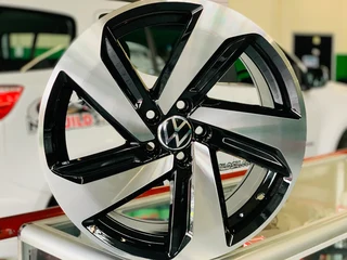 17”5X100 Milton Style Alloy Wheels for VW Polo – Set of 4