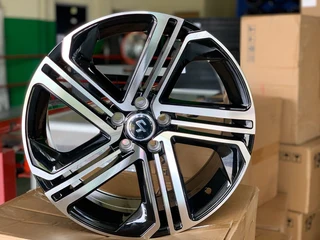 17”5x100 7.5J VW Design with ET38 fits Golf, GTI Polo Vivo, Toyota and lots more 5x100
