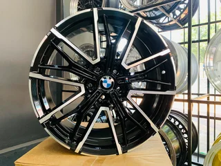 19”5X120 BMW wides  and narrows with 8.0J ET9.0J ET35 marked at R11000#GT280