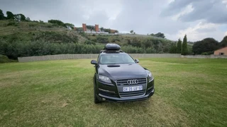 URGENT SALE FOR THIS BEAUTY AUDI Q7 QUATRO SPORTLINE 7 SEATER