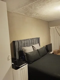 Barchelor to rent in Cosmo City for 2900 at ext 5 with no parking available on the 20th Dec 2025