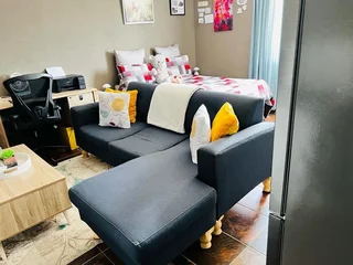 Barchelor to rent in Cosmo City Ext 5 for 3700 pm with parking available 31 Dec 2025