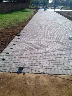 Paving And Retaining Wall