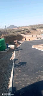 tar driveways, parkings