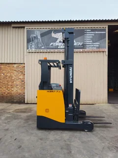 Huge Year End Sale!!!hyundai 1.4t Reach Truck
