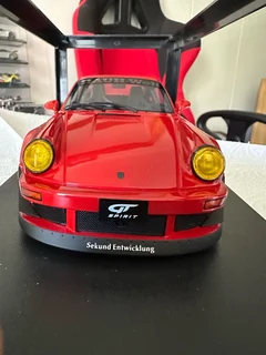 Porsche Rwb Red 1:18 Scale Gt Spirit